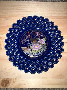 Decorative Peacock Lattice Plate in Deep Blue 6”